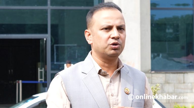 उद्धारको विषयलाई लिएर सरकार असफल भयो भन्ने निष्कर्षमा पुग्नु हतारो हुन्छ : मनिष झा