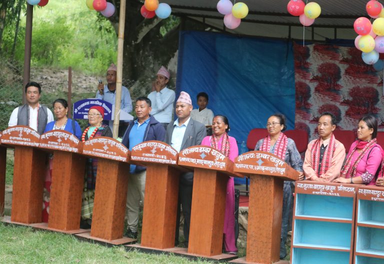 कक्षाकोठाको सानो अभाव, पठनपाठनमा ठूलो असहजता