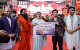 गायक सपूतले दिए दिल्लीका मुख्यमन्त्रीलाई नेपाल घुम्ने निम्तो