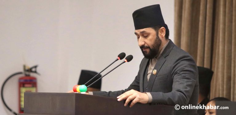 राज्य कहालीलाग्दो सुरुङभित्र आफ्ना नागरिकको प्राण खोजिरहेको छ : रवि लामिछाने