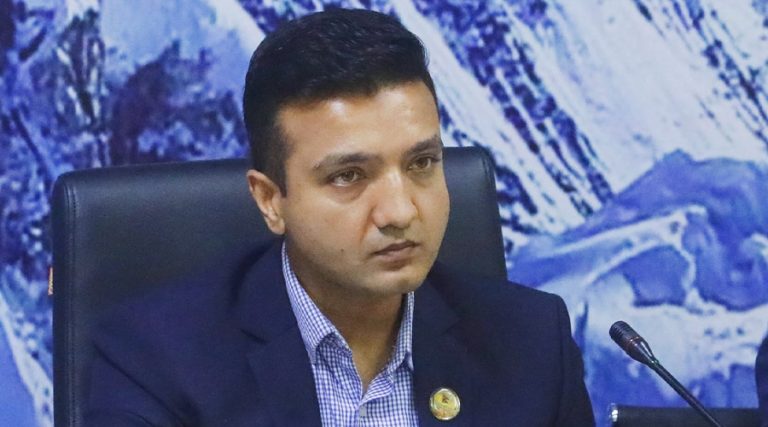 संसदीय समितिमा प्रश्न : चीनीको मूल्य प्रतिकिलो १३० सम्म कसरी पुग्यो ?