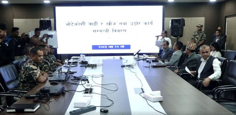 सेनाले भन्यो : जलविद्युत आयोजनाको सुरुङमा १२१ जना मात्रै फसेको देखिन्छ