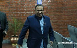 परराष्ट्रमन्त्री खनाल स्वदेश फर्किए (तस्वीरहरू)