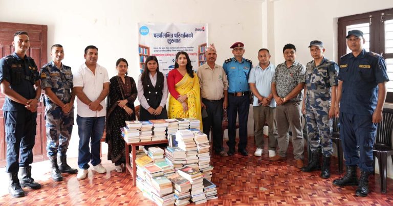 ‍पर्खालभित्र परिवर्तनको सुरुवात : तुलसीपुर कारागारमा पुस्तकालय
