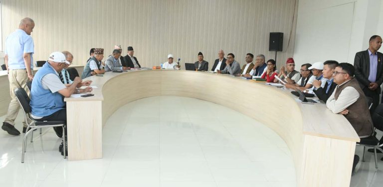 एमाले सचिवालय बैठक जारी