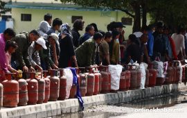 ग्यास साट्न लाइनमा उपभोक्ता