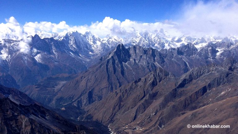 आमादब्लम हिमालमा जर्मन आरोहीको मृत्यु