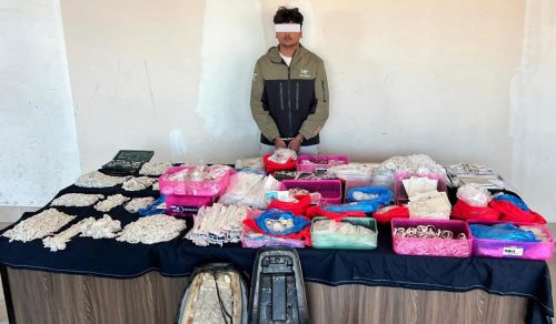 थानकोटबाट ६८ किलो चाँदीसहित भारतीय नागरिक समातिए