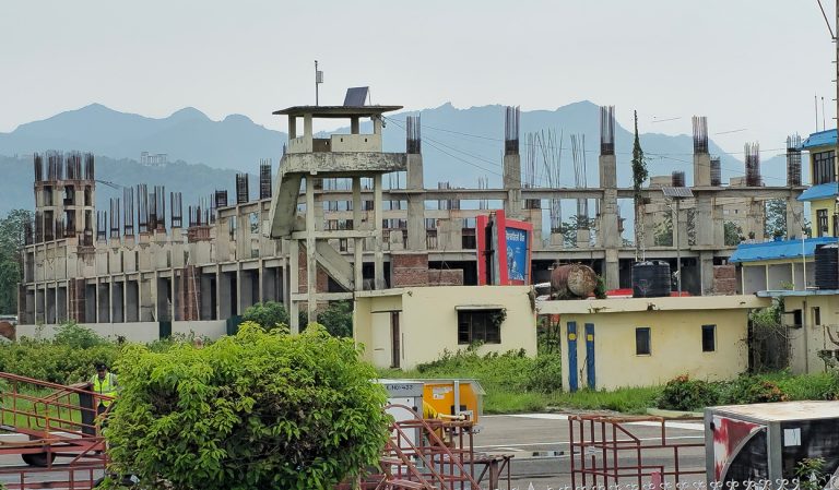 भरतपुर विमानस्थलको टर्मिनल भवनको काम पुन: सुरु, एक वर्ष म्याद थप