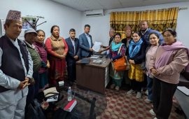 भूमि अधिकारसँग सम्बन्धित प्रतिनिधिहरूले भेटे संसदीय समितिका सभापति