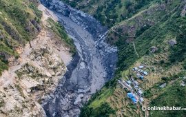 माथि कालो हिमाल छ, तल बूढीगण्डकी कालै बगिरहेछ