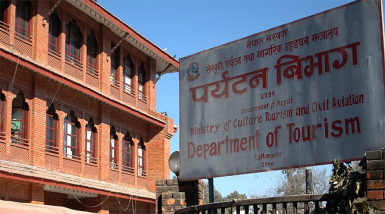 पर्यटन विभागले भन्यो- उच्च हिमाली भेगको यात्रा स्थगित गरौं
