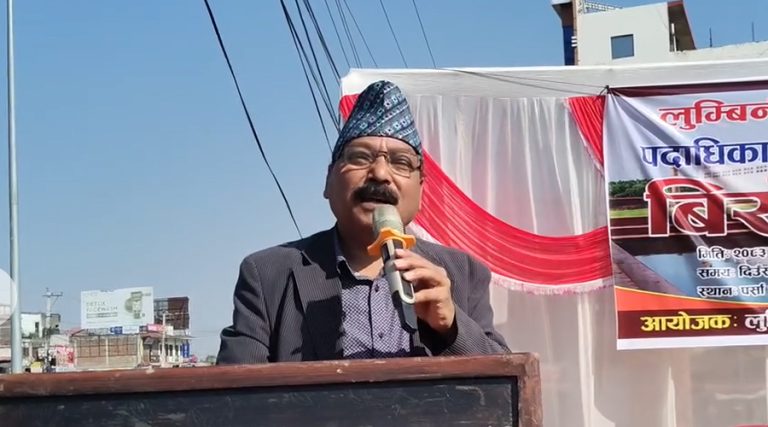 आनी छोइङमाथि वरिष्ठ अधिवक्ता त्रिपाठीको आरोप : जेलमा बस्नुपर्नेलाई पुरस्कृत गरियो