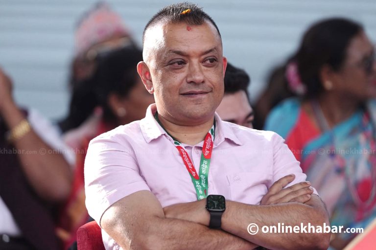 गगनको प्रस्ताव : चुनावअघि आकाङ्क्षीलाई नेतृत्व प्रतिष्ठानको प्रशिक्षण, जितेपछि गभर्नेन्स इन्स्टिच्युटको निगरानी