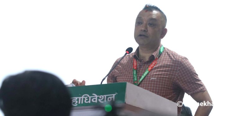 गगनको प्रस्ताव : उम्मेदवार सम्बन्धित तहले छान्ने, पार्टी सभापति पनि प्रत्यक्ष मतदानबाटै