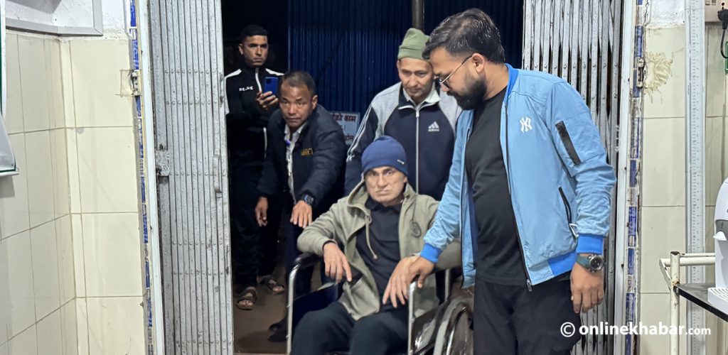 अनशनको तेस्रो दिनमा अस्पताल भर्ना भए डा. गोविन्द केसी