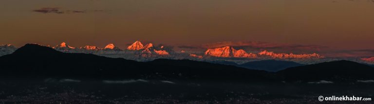 टलक्क टल्किएका उपत्यका वरपरका हिमाल (तस्वीरहरू)