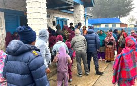 गड्डाचौकीबाट उद्धार गरिएका हुम्लाका बालबालिका परिवारको जिम्मा लगाइयो