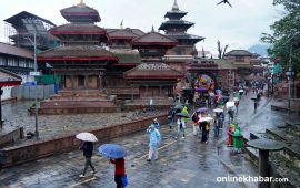 चक्रवात अर्नवको असर : निथ्रुक्क काठमाडौं (तस्वीरहरू)