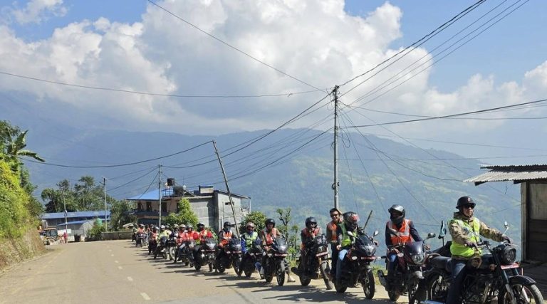 दसैँमा माइती आवतजात गर्न ६४२ चेलीले लिए नि:शुल्क यातायात सेवा