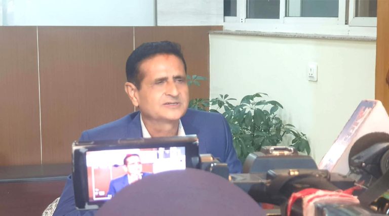 किरणकिशोर घिमिरेद्वारा कांग्रेस केन्द्रीय सदस्यमा उम्मेदवारी घोषणा