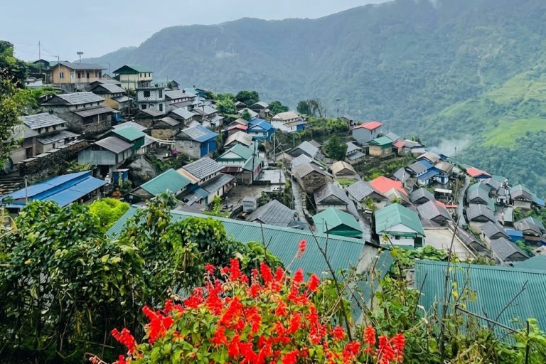 दसैंको बिदामा घुमफिर गर्न लमजुङका १० गन्तव्य