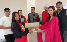 मन्थलीमा १०२ छात्रालाई छात्रवृत्ति, दुई शिक्षक पुरस्कृत