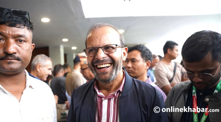 डा. मीनेन्द्र रिजालद्वारा कांग्रेस उपसभापतिमा उम्मेदवारी दर्ता