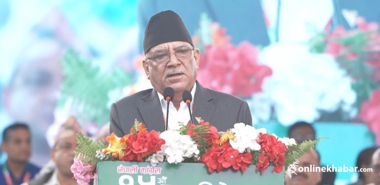 प्रचण्डको आरोप– सरकारका गतिविधिले देश स्वेच्छाकारीतातिर जाने खतरा पैदा भयो