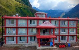 ४२ जनाले जग्गा दान गरेर बन्यो पुथा उत्तरगंगाको प्रशासकीय भवन