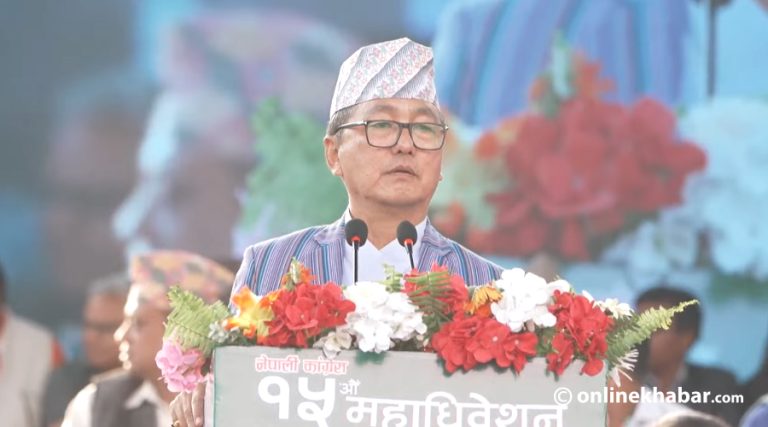 देश अँध्यारो सुरुङतर्फ प्रवेश गरेको छ, राजनीतिक तरलता झनै बढ्यो : लिङ्देन