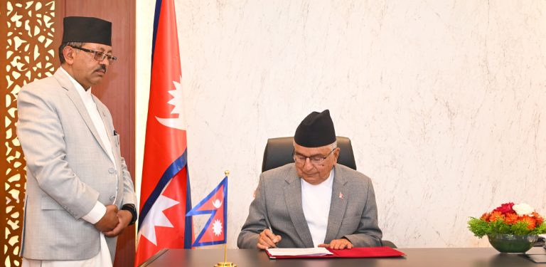 राष्ट्रपतिले जारी गरे दुई अध्यादेश