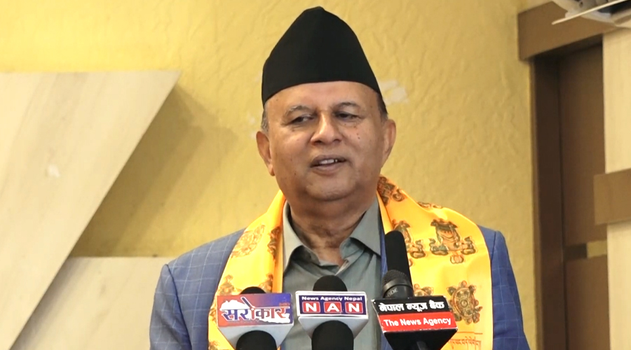 शंकर पोखरेलको आरोप– सरकार अधिनायकवादी बाटोमा अघि बढ्न खोज्यो