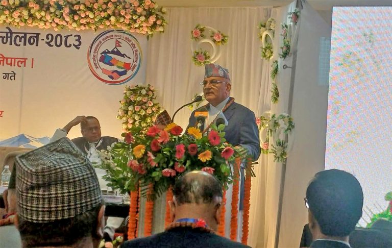 हाम्रो खुट्टा बाँधेर दौड भनियो : मुख्यमन्त्री पाण्डे