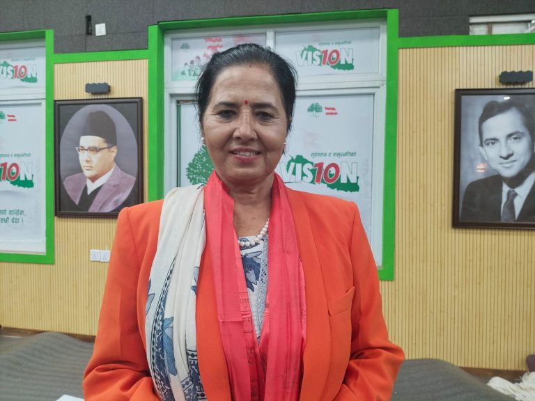 महामन्त्रीमा विजयीपछि डिला संग्रौलाले भनिन्– कांग्रेसलाई युवा पुस्ताले चाहेजस्तो बनाउँछु