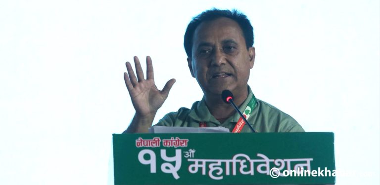लोकतान्त्रिक संस्कृति बेगरको लोकतन्त्र, निरस प्रक्रिया मात्र