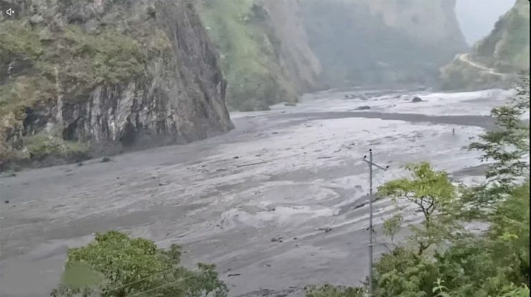 बूढीगण्डकी बाढी : चुमनुब्रीका ३५ घर बगे