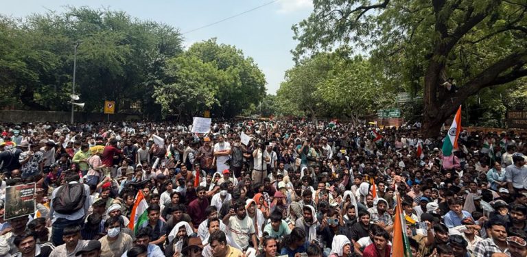 करकोच पार्टीको आन्दोलनमा महिला पत्रकार र प्रदर्शनकारीमाथि प्रहरीबाटै यौन दुर्व्यवहारको आरोप