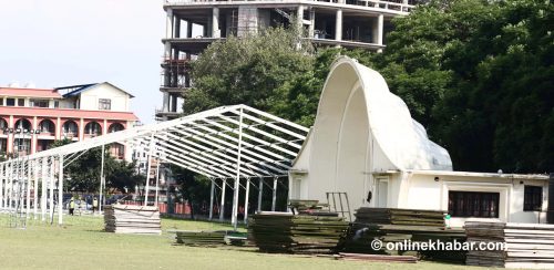 खुलामञ्चमा यसरी तयार हुँदैछ कांग्रेस महाधिवेशन स्थल (तस्वीरहरू)