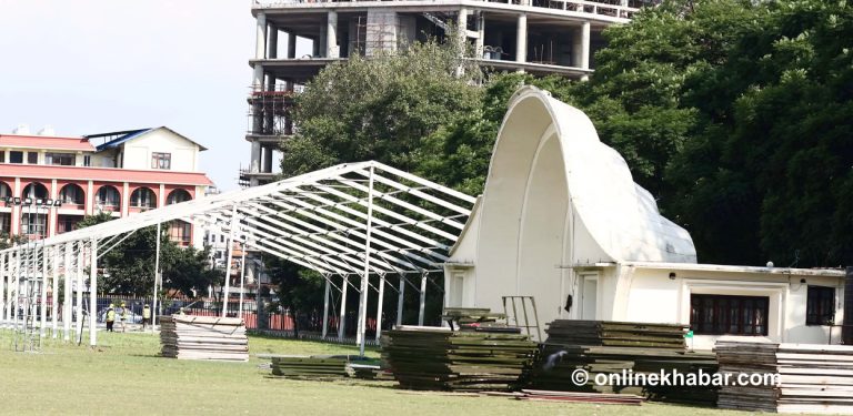 खुलामञ्चमा यसरी तयार हुँदैछ कांग्रेस महाधिवेशन स्थल (तस्वीरहरू)