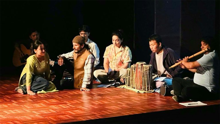 दिपक समीरको कथा ‘आहत उजेलीहरू’ शिल्पीमा मञ्चन हुँदै