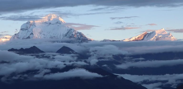 मौसम सुधार भएपछि धौलागिरि आरोहण पुन:सुरु