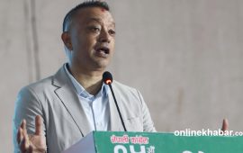 सभापति निर्वाचित भएपछि सानेपा जाँदै गगन थापा