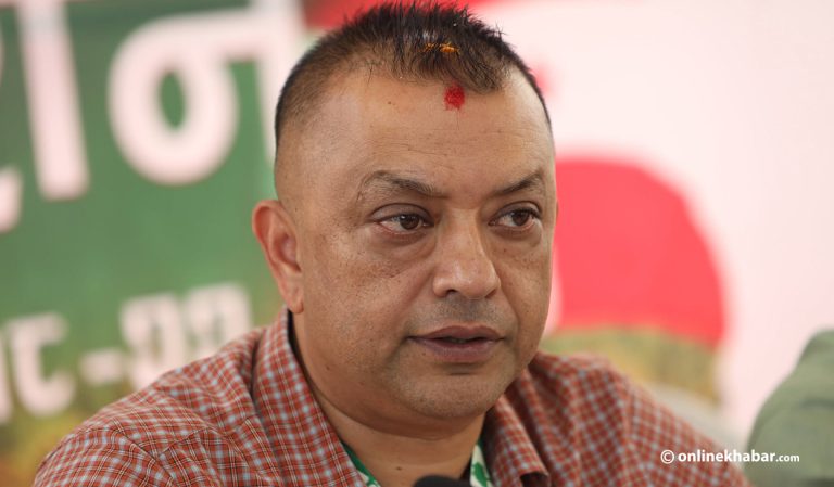केन्द्रीय समितिमा गगनले पेस गरे २९ बुँदे प्रस्ताव