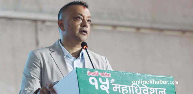 शेरबहादुर दाइ लगायतका नेता मञ्चमा नहुँदा मिठो लागेको छैन : गगन थापा