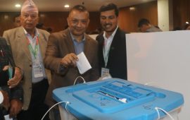 कांग्रेस महाधिवेशन : गगन थापाले गरे मतदान
