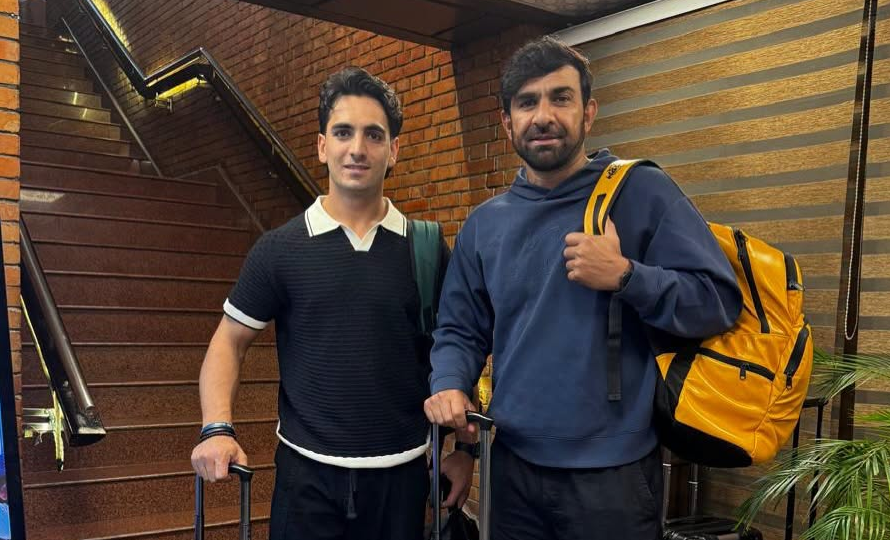 पाकिस्तान फर्किए इफ्तिखार र हुनेन, जाँदाजाँदै भने : आतिथ्यका लागि धन्यवाद