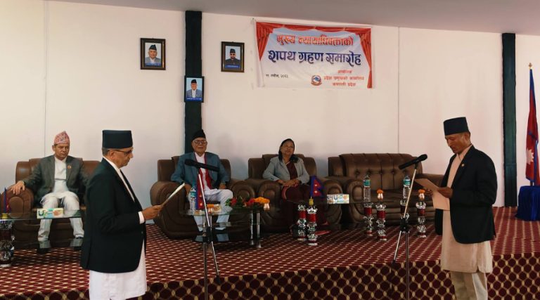 दैलेखका सर्वराज जोशी कर्णालीको मुख्य न्यायाधिवक्ता नियुक्त