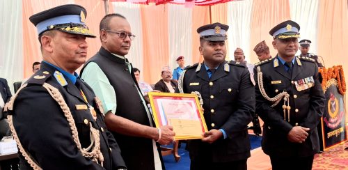 प्रहरी दिवसमा मधेशका १५ प्रहरी स्ममानित, सर्वोत्कृष्ट प्रहरी सम्मान साहलाई