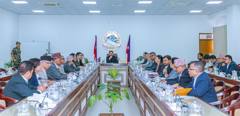 सरकारीमा चिकित्सा शिक्षाका सिट बढे, इन्टर्नको निर्वाह भत्ताबारे कार्यदल बनाइने